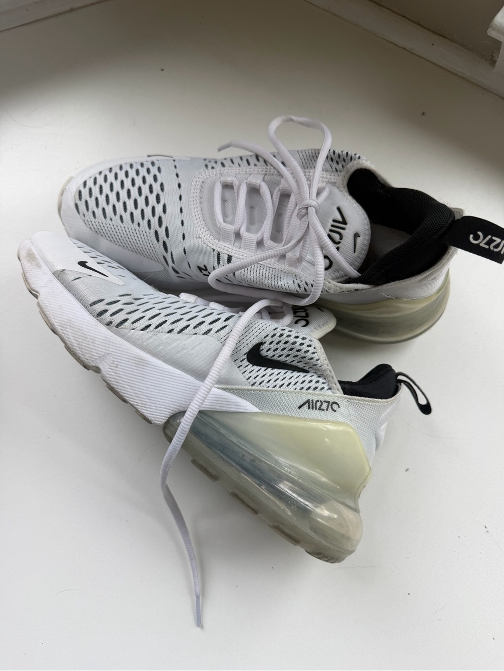 Nike White and Black Air Max 270 Running Sneakers